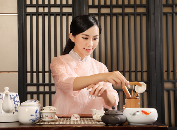 经常去哈尔滨靠谱男士会馆，这家私藏已久的店推荐给你